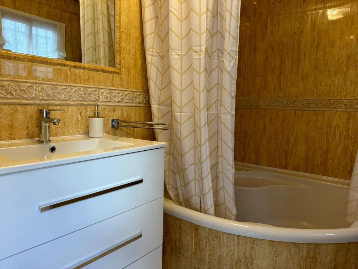 Apartamento Mundano Kordoba Bagian luar foto